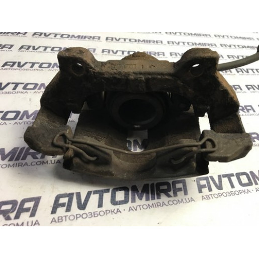 Суппорт передний правый Fiat Punto 3 2005-2018 627542